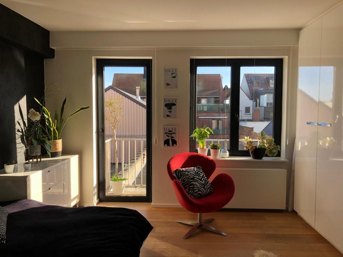 Cosy And Trendy Apartment 75M2 With Balcony - Centrally Located - Lippenslaan Knokke-Heist Exterior photo